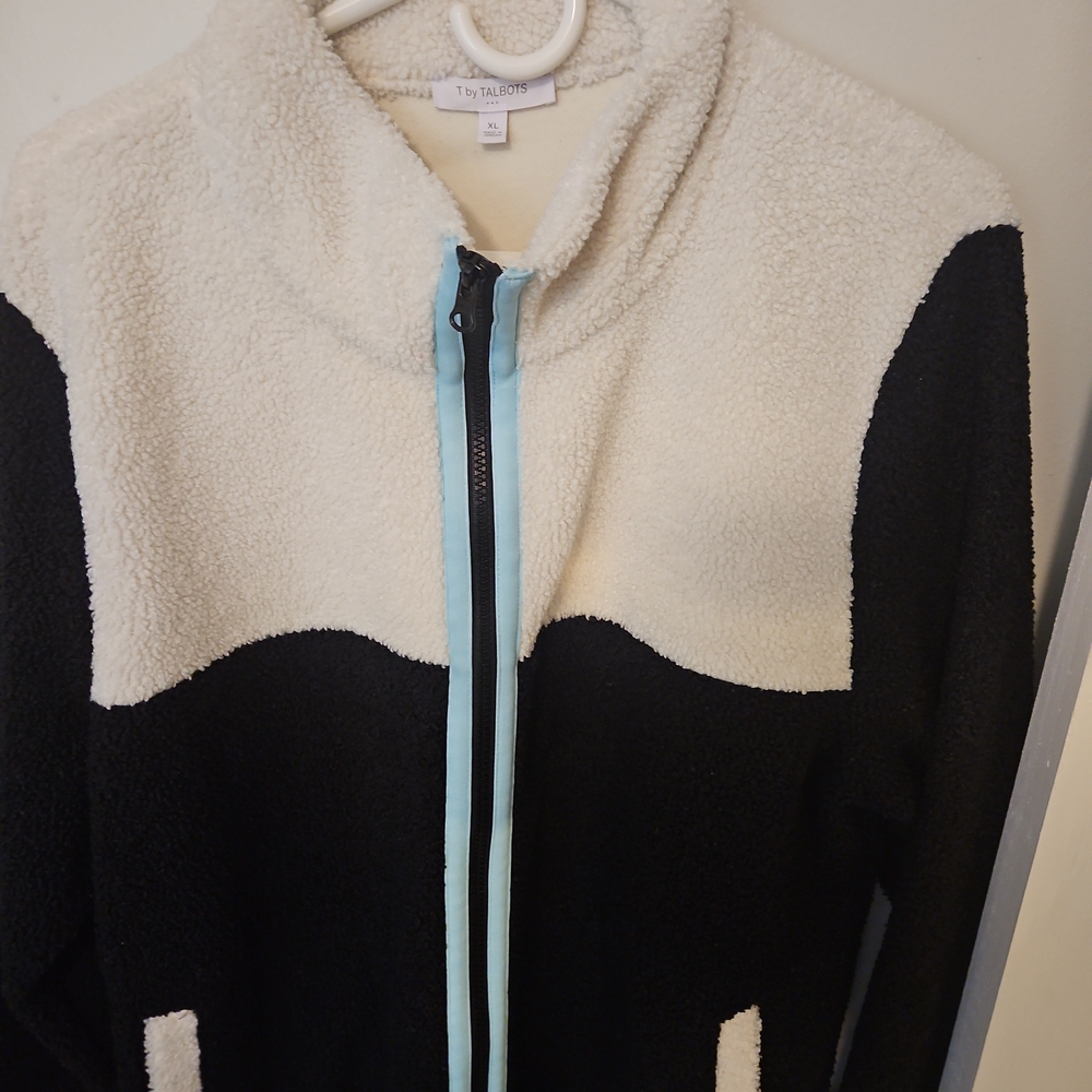 T Talbots Womens XL Full Zip Fleece. Cozy,fuzzy Feeling.